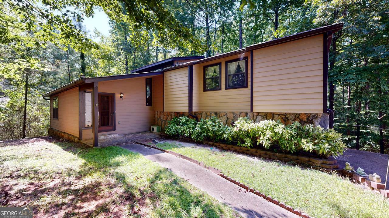 6562 Oakwood Drive - Photo 1