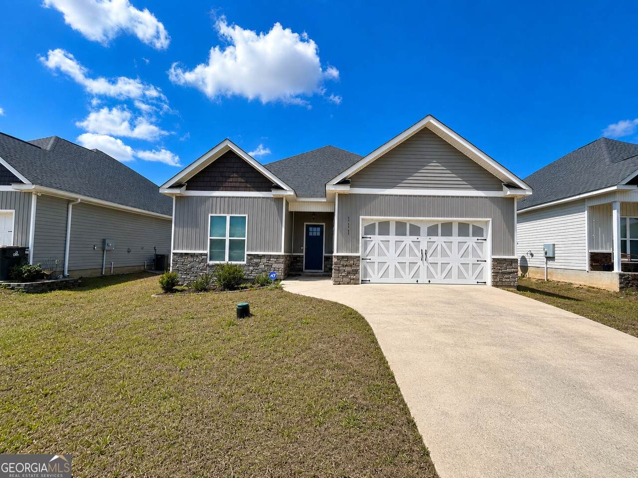111 Cascades Court - Photo 1
