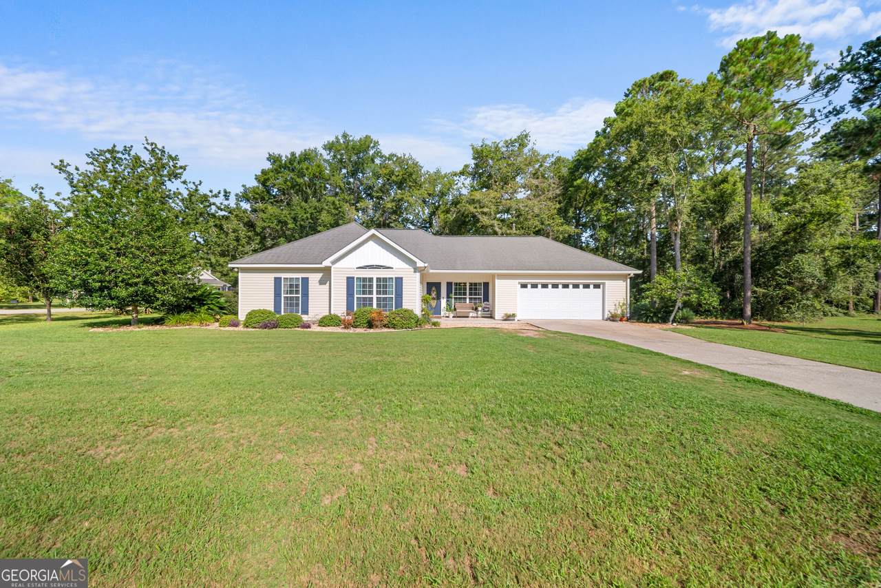 815 Bay Tree Lane - Photo 1