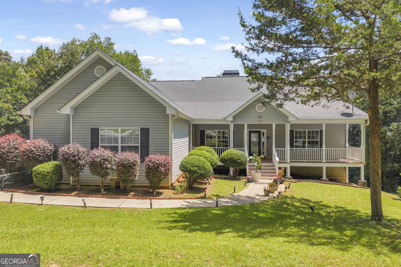 166 Sullivan Drive - Photo 1