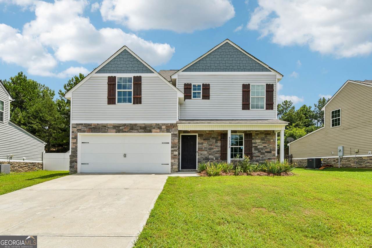 2112 Rosemary Way - Photo 1