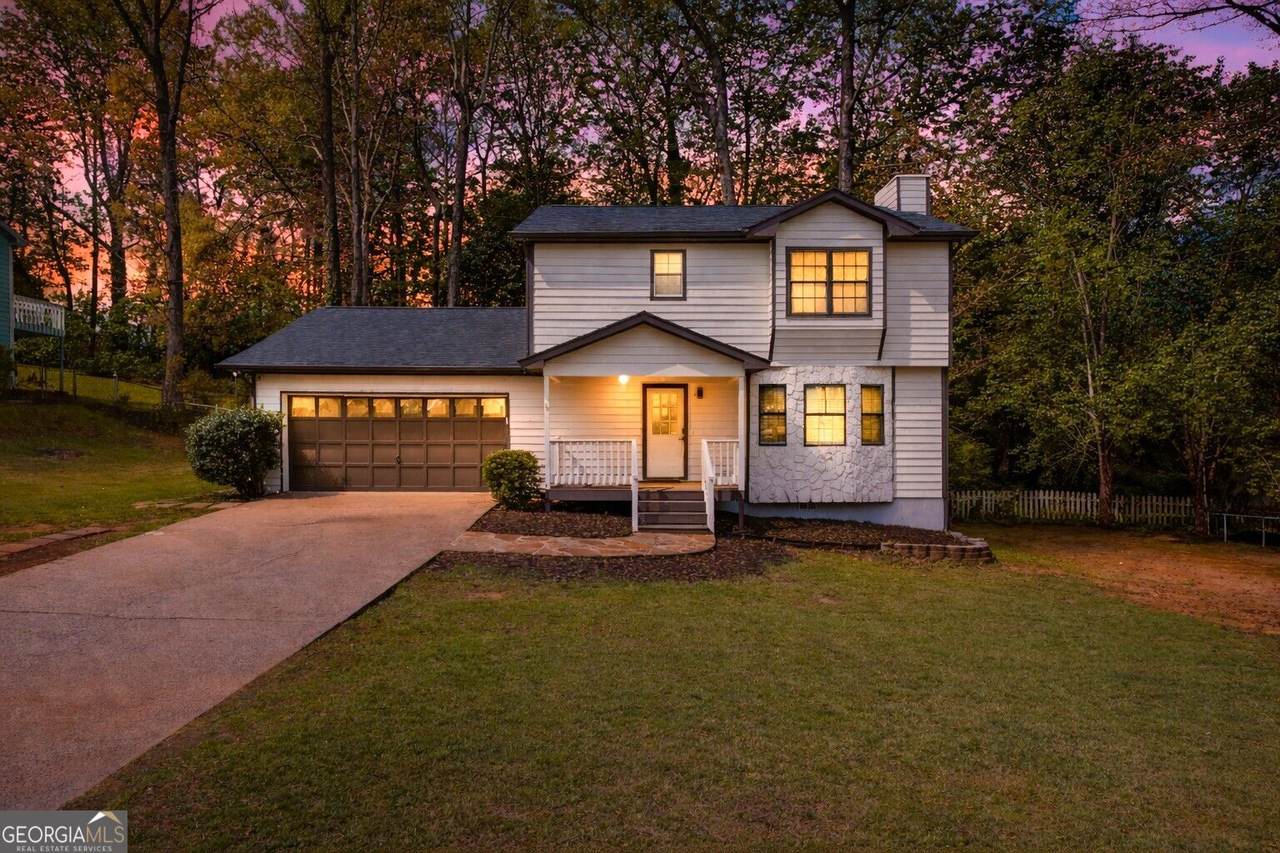 976 Walnut Drive - Photo 1