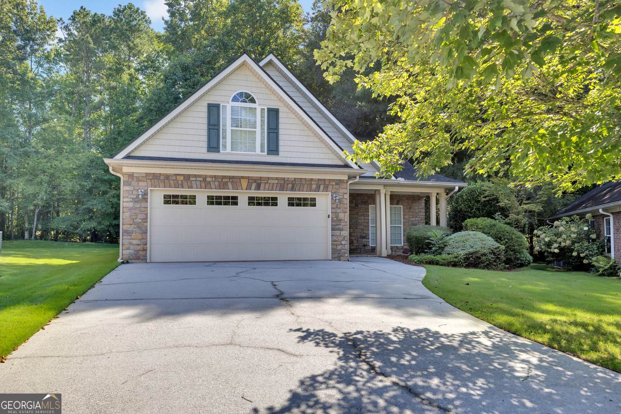 10115 Malcolm Court - Photo 1
