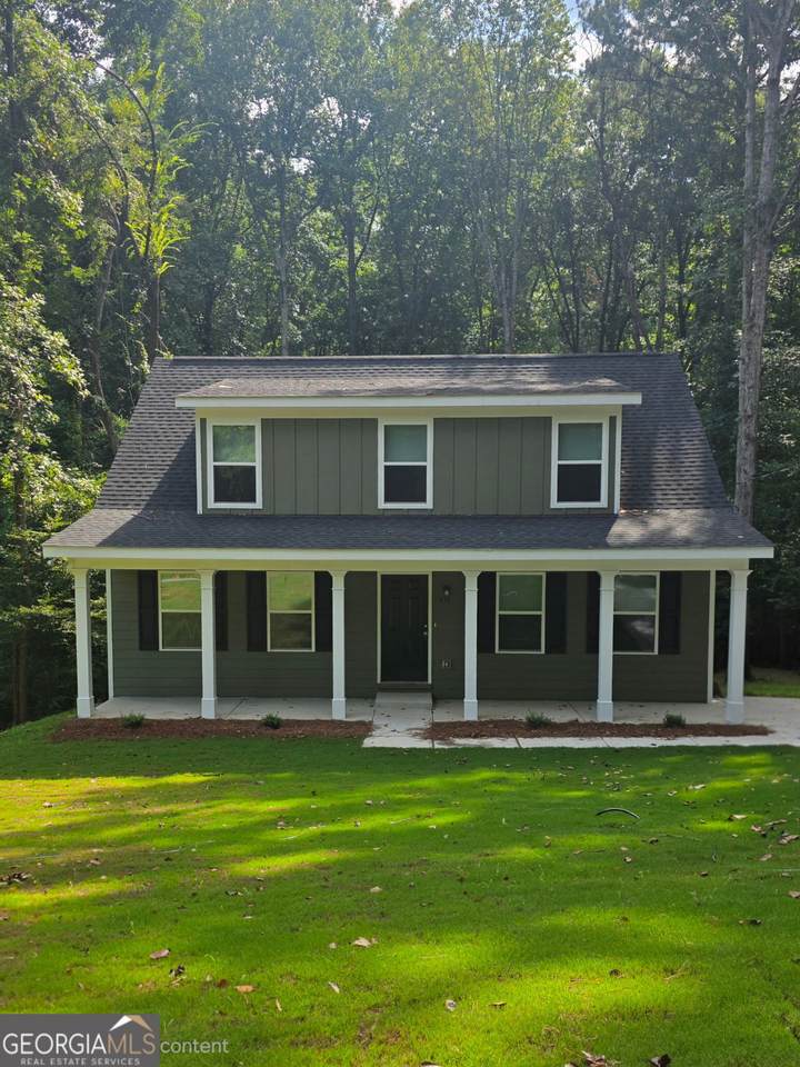 475 Somerset Drive - Photo 1