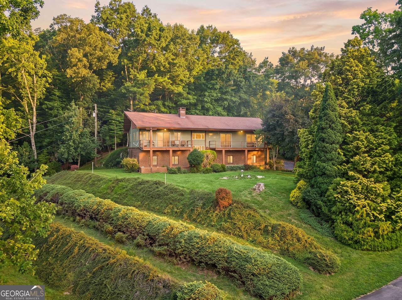 1135 Daves Creek Road - Photo 1