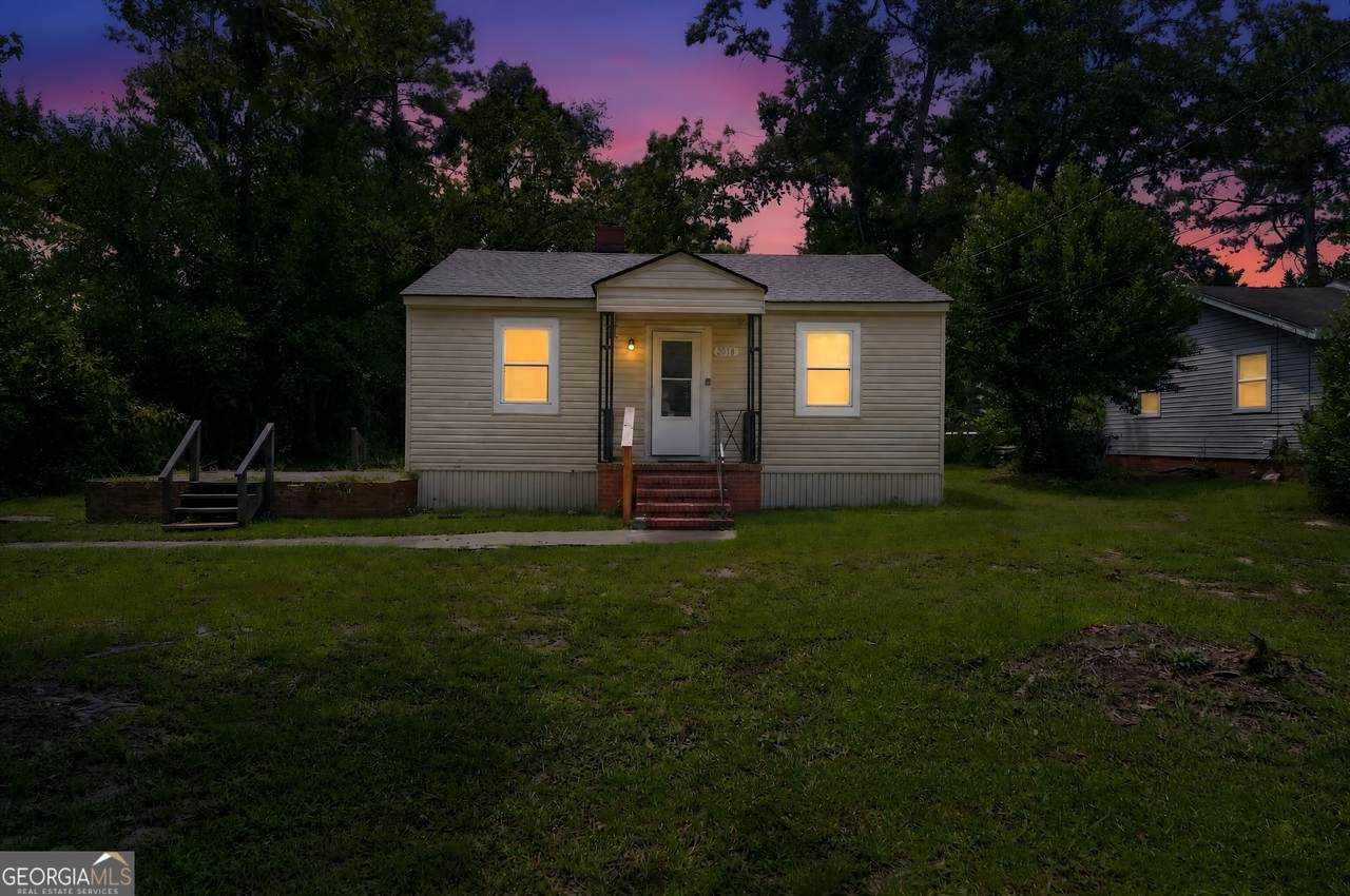 2018 Virginia Avenue - Photo 1