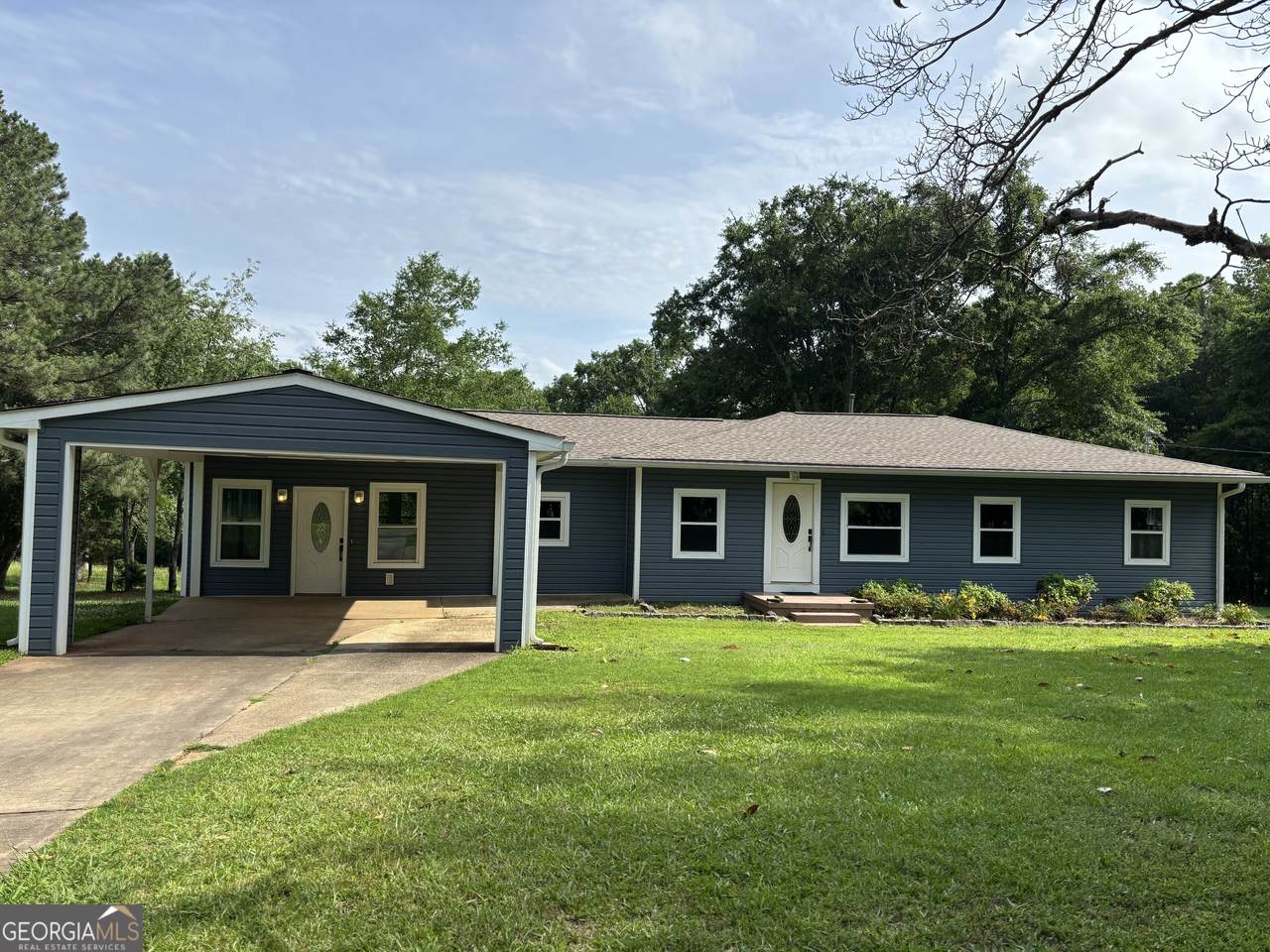 1402 Dewey Street - Photo 1