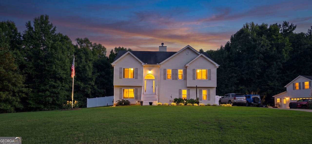 1016 Hamilton Drive - Photo 1