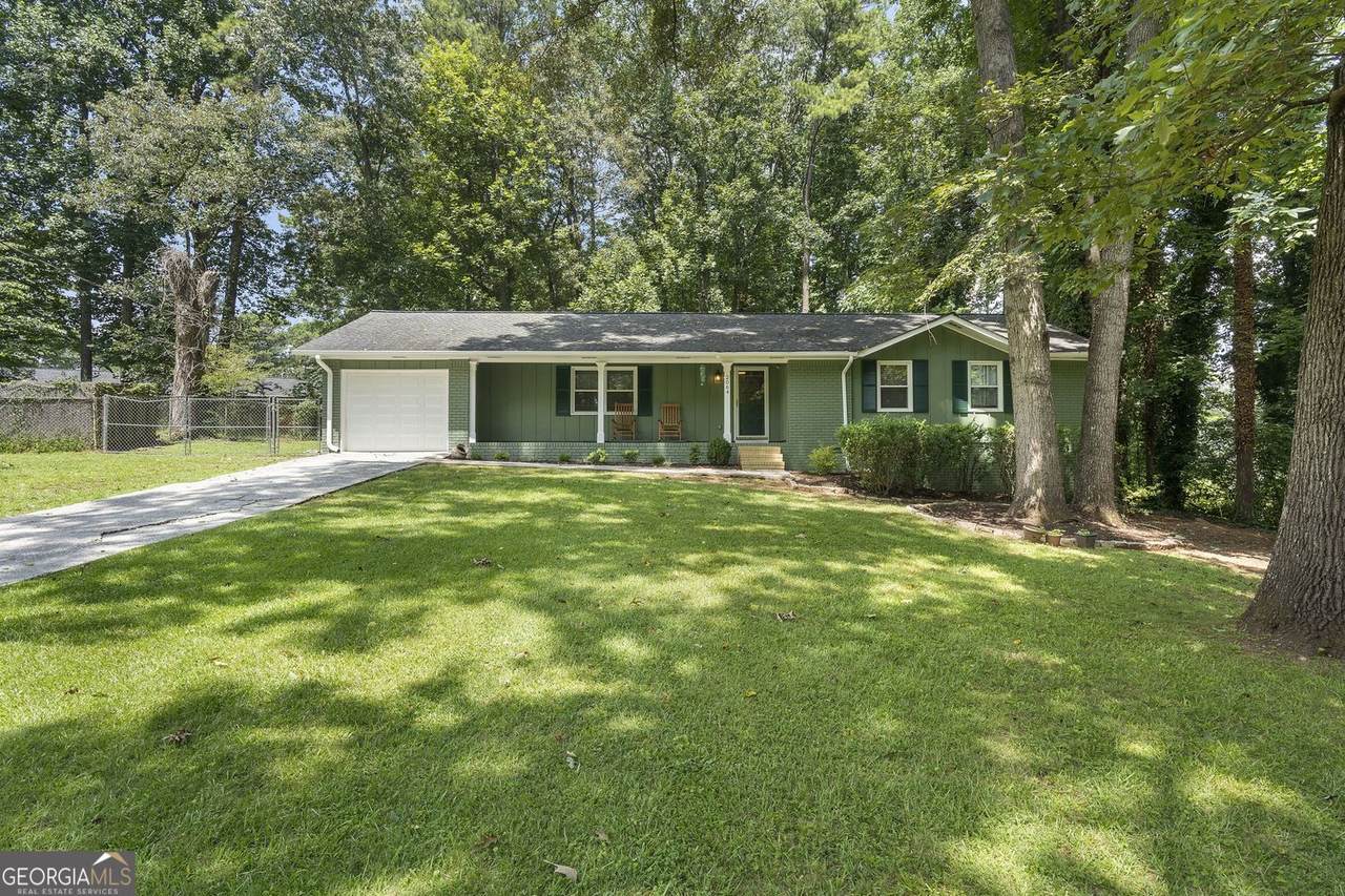 2064 Leatherleaf Court - Photo 1