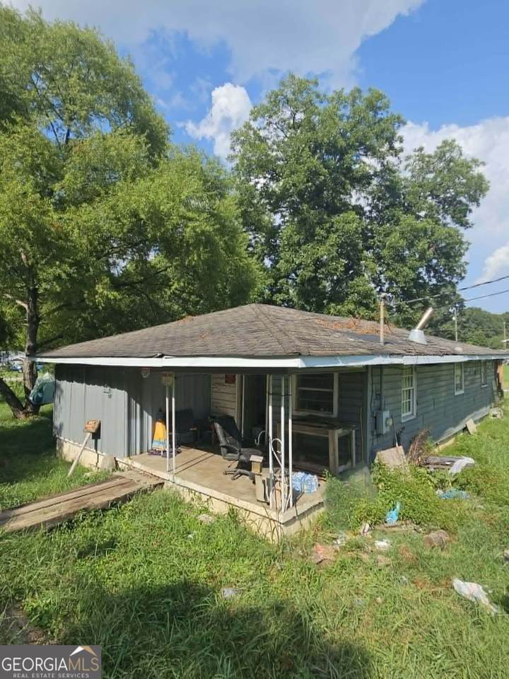 1105 Vann Drive - Photo 1