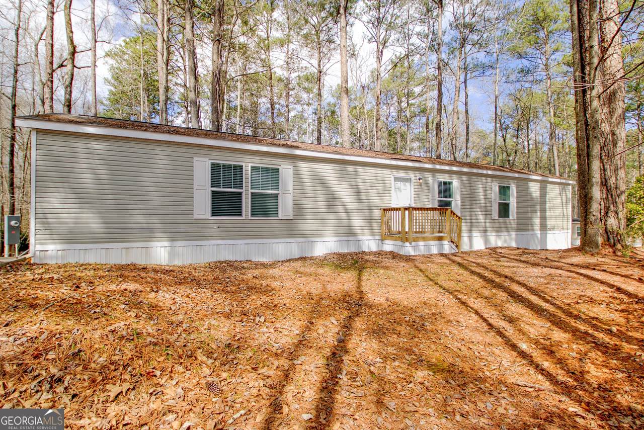 83 Fernwood Drive - Photo 1