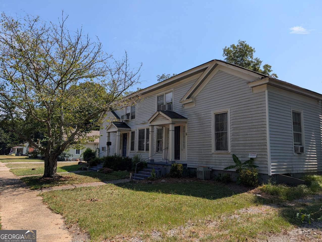 746 Greenwood Street - Photo 1