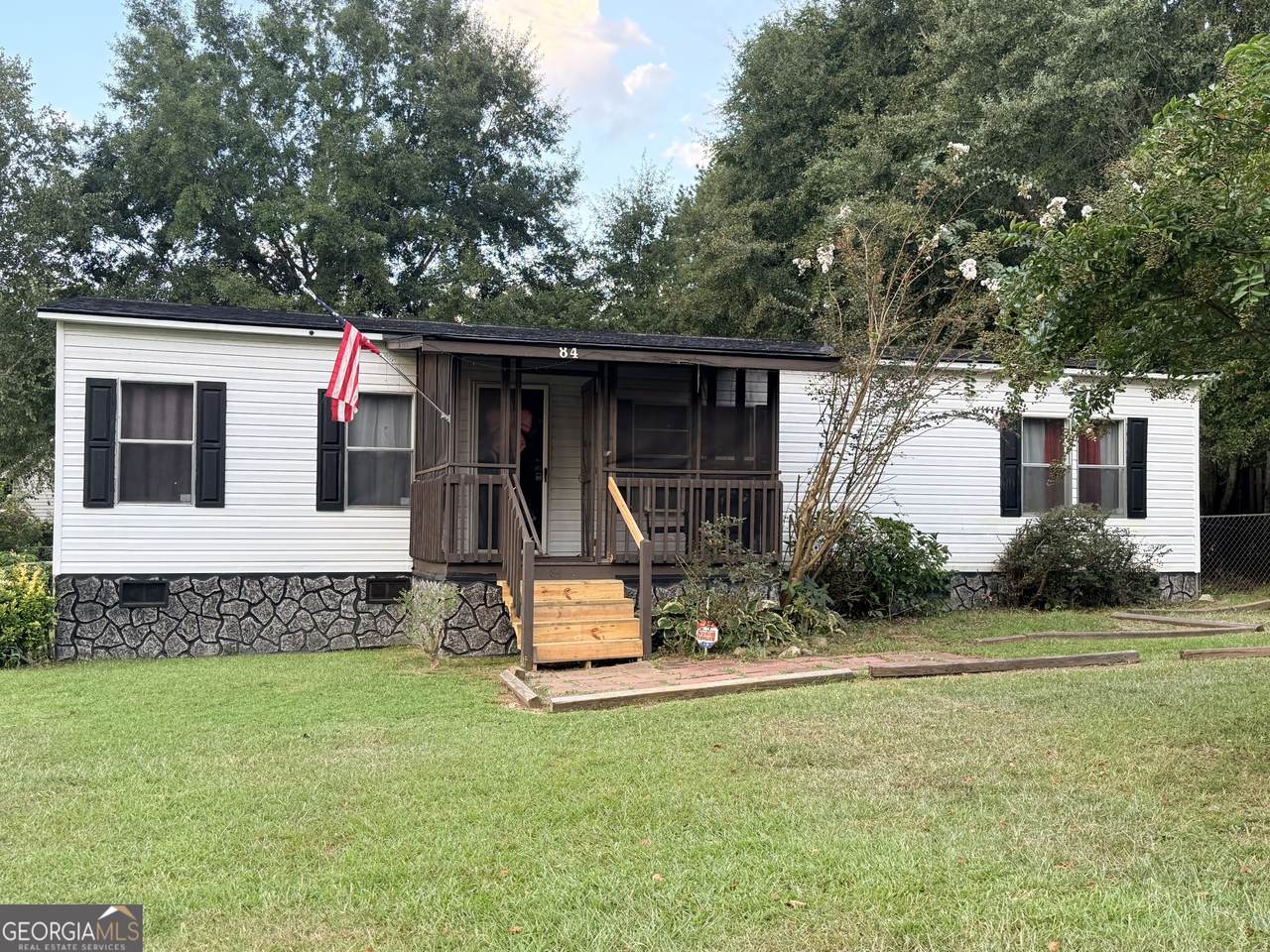 84 Skyland Drive - Photo 1