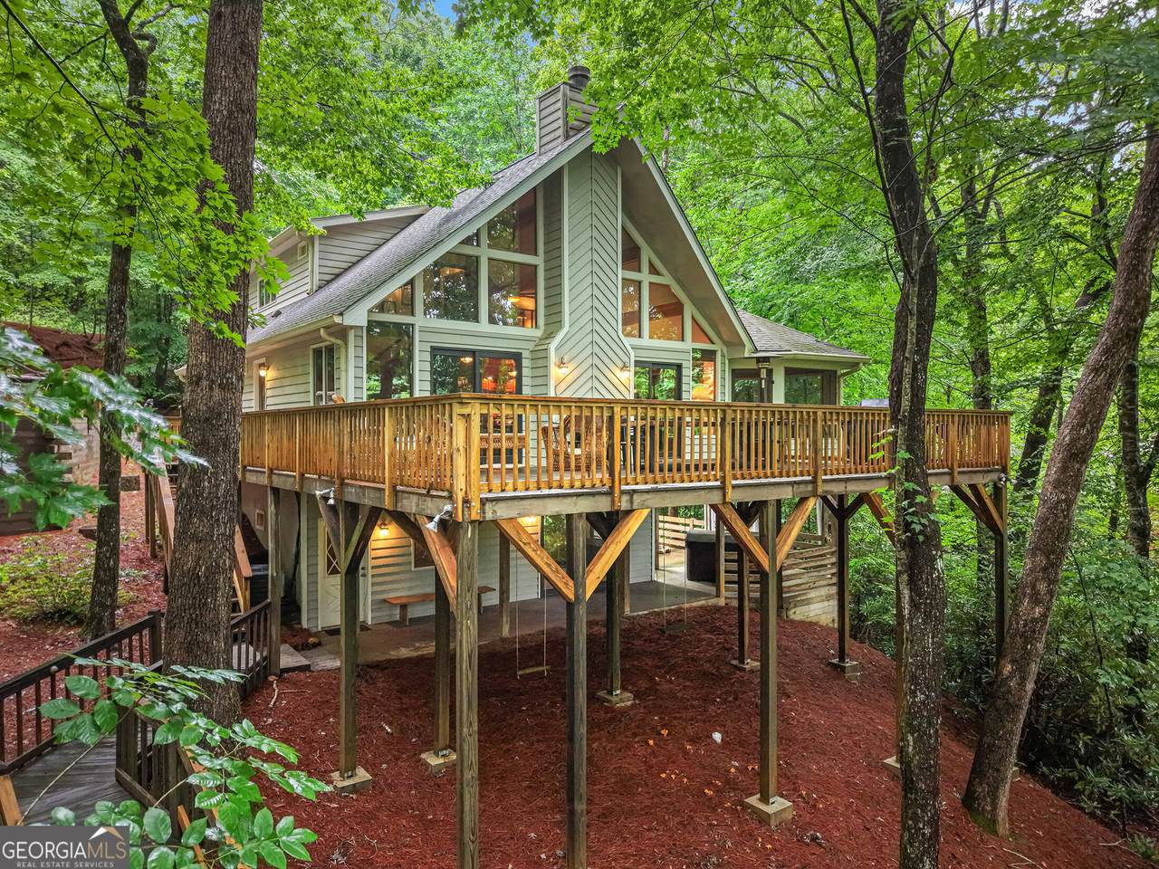 83 Hilltop Circle - Photo 1