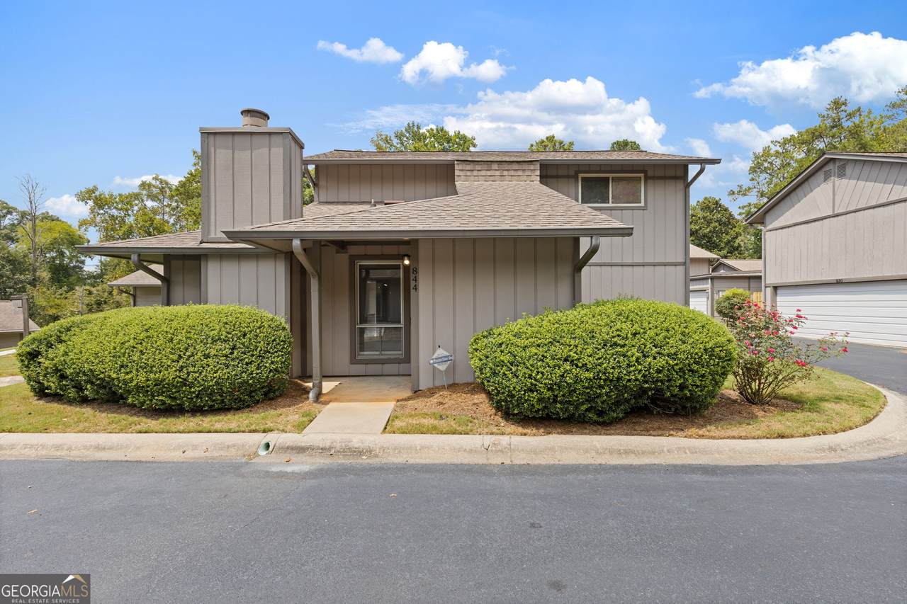 844 Manning Villas Court - Photo 1