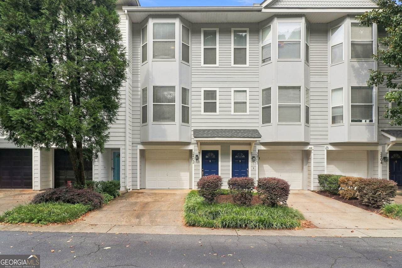 951 Glenwood Avenue - Photo 1