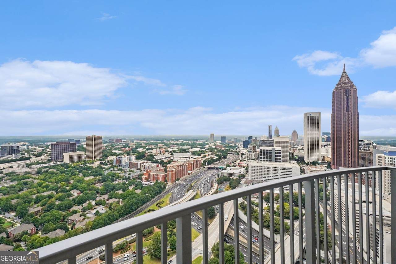 400 Peachtree Street - Photo 1