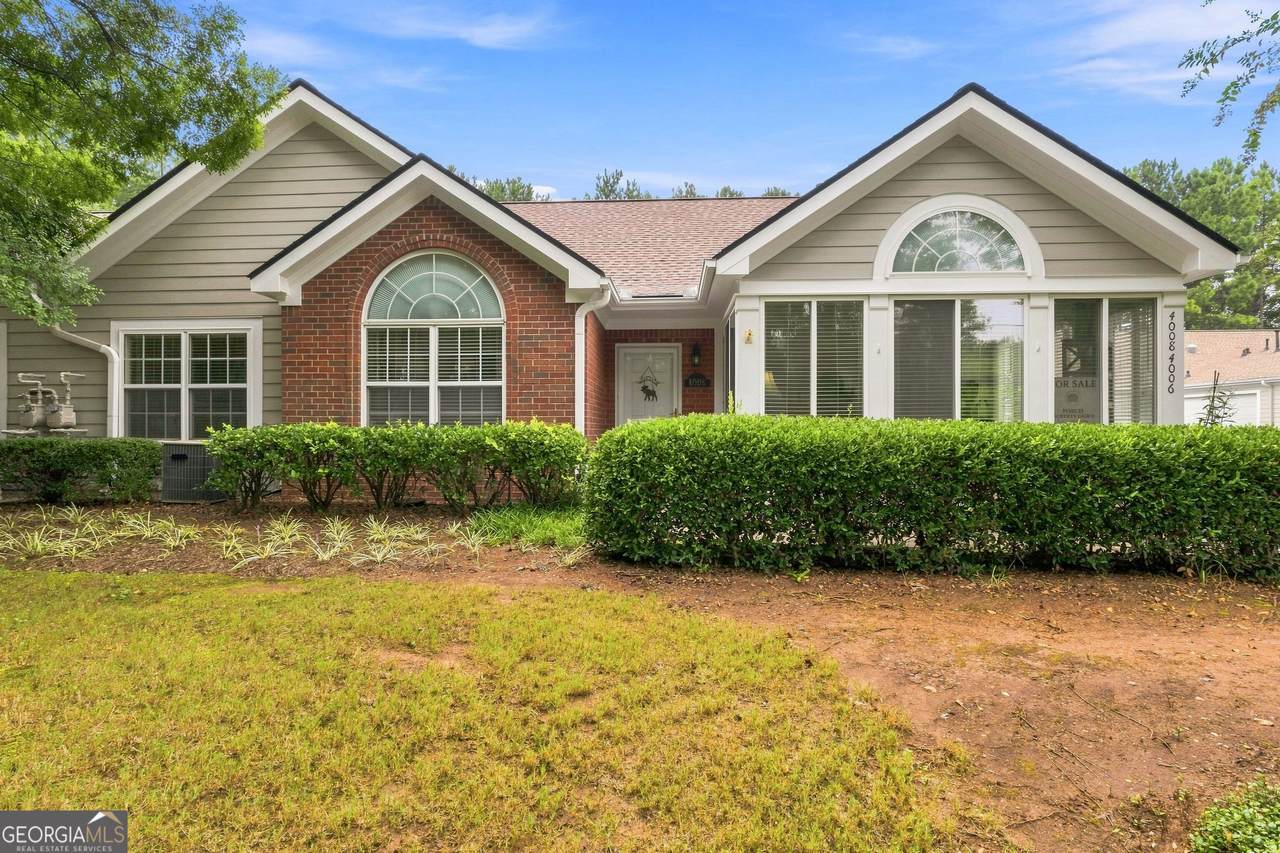 4008 Vineyards Lane - Photo 1