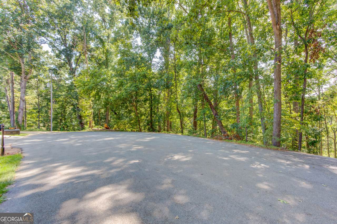 4300 Holiday Heights Drive - Photo 1