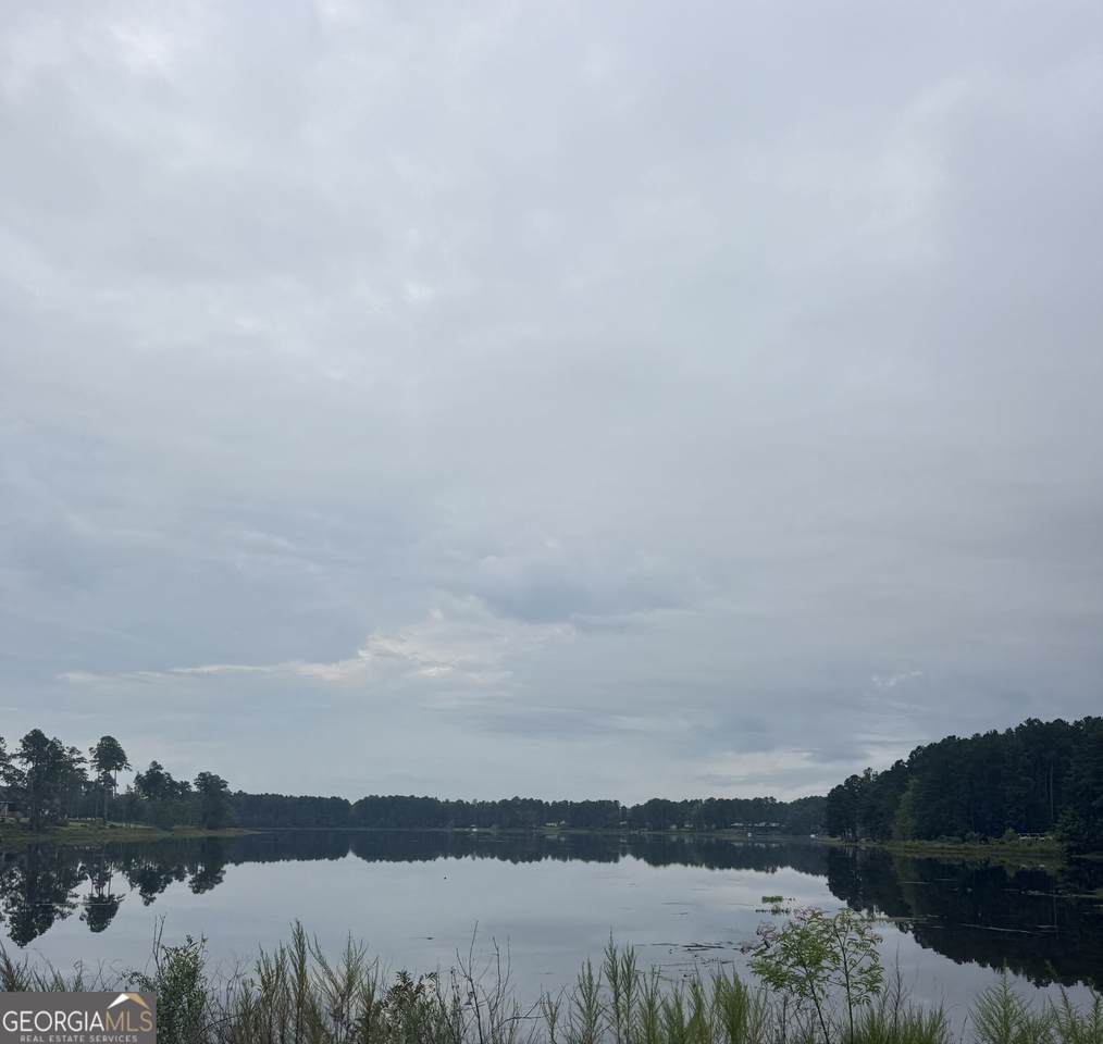118 East Lake Drive - Photo 1