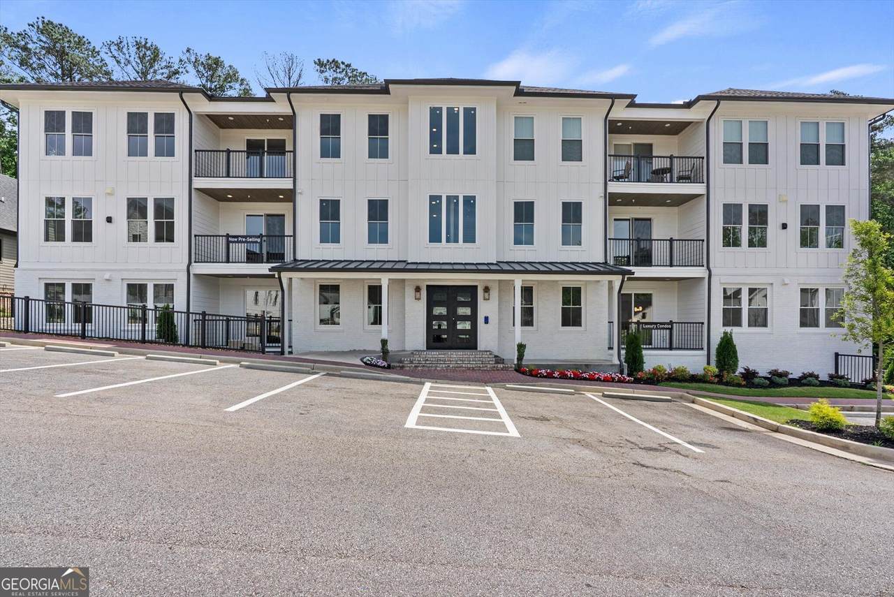 1050 Blair Lane - Photo 1