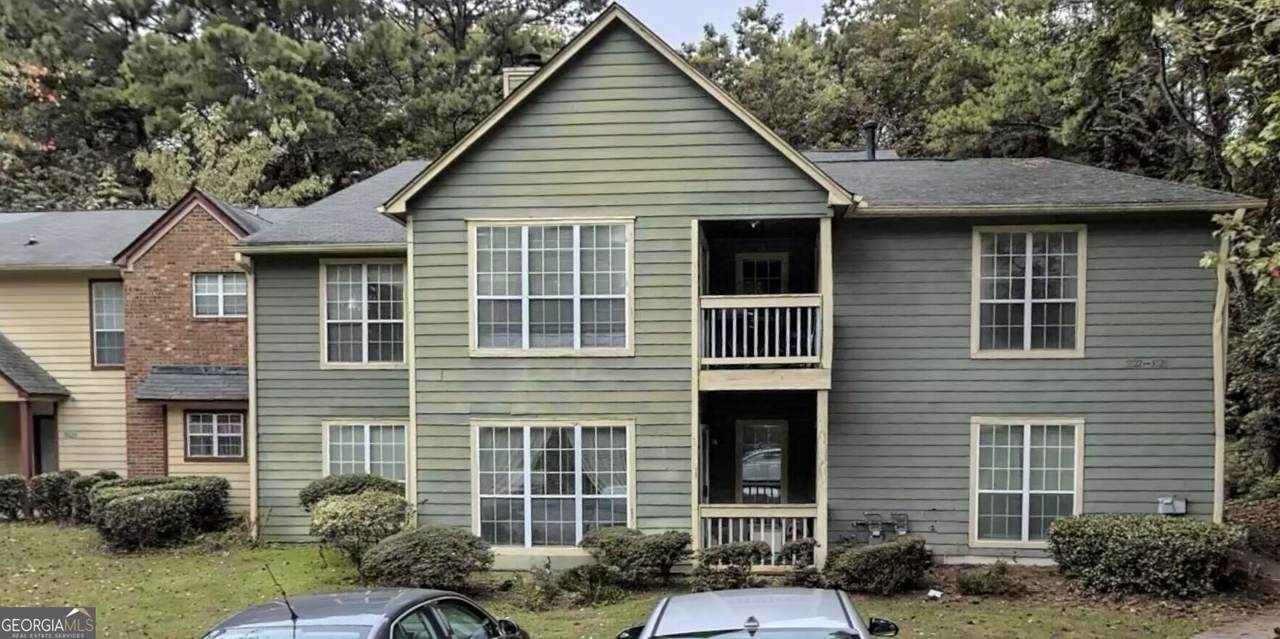 5528 Mountain Springs Circle - Photo 1
