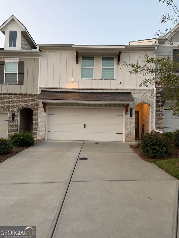 1292 Williamette Way - Photo 1