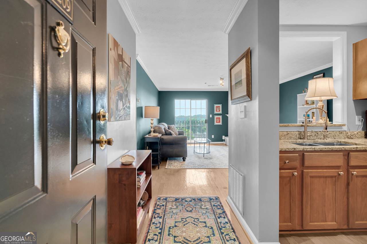 970 Sidney Marcus Boulevard - Photo 1