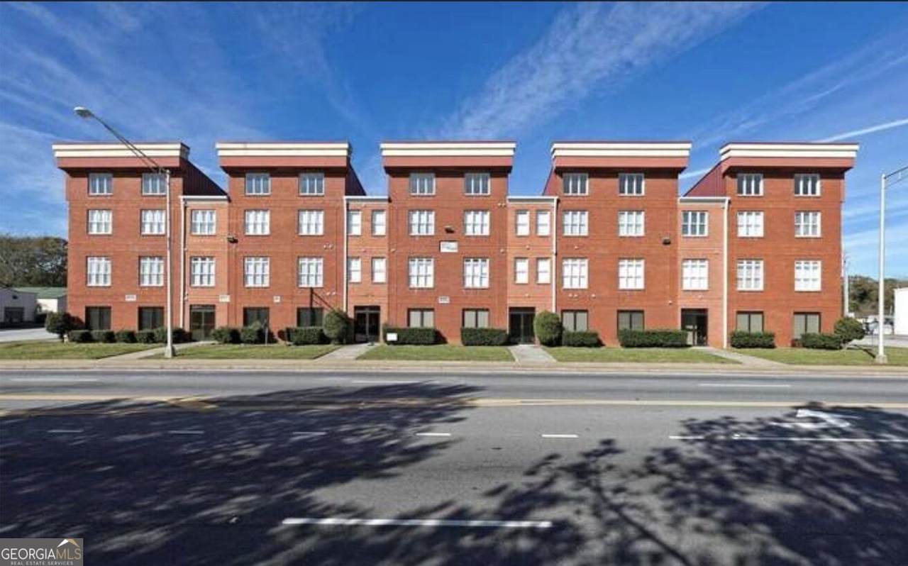 2465 Main Street - Photo 1