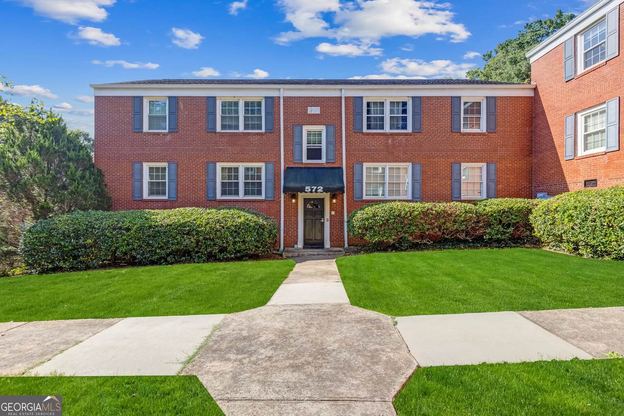 572 Goldsboro Road - Photo 1