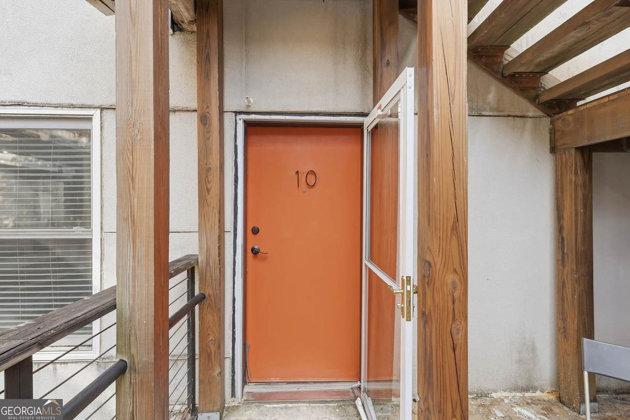 244 Peters Street - Photo 1