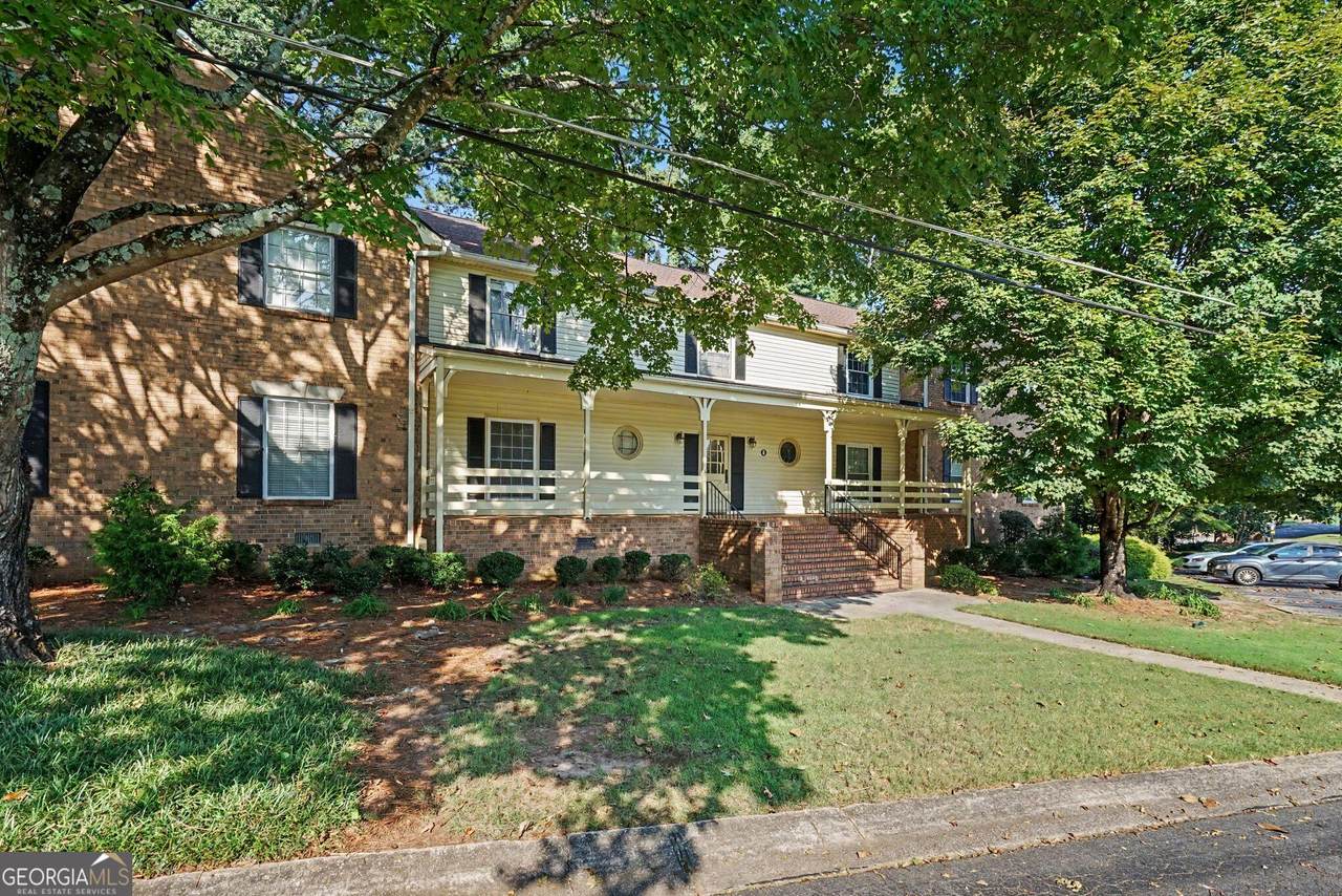3825 Lavista Road - Photo 1
