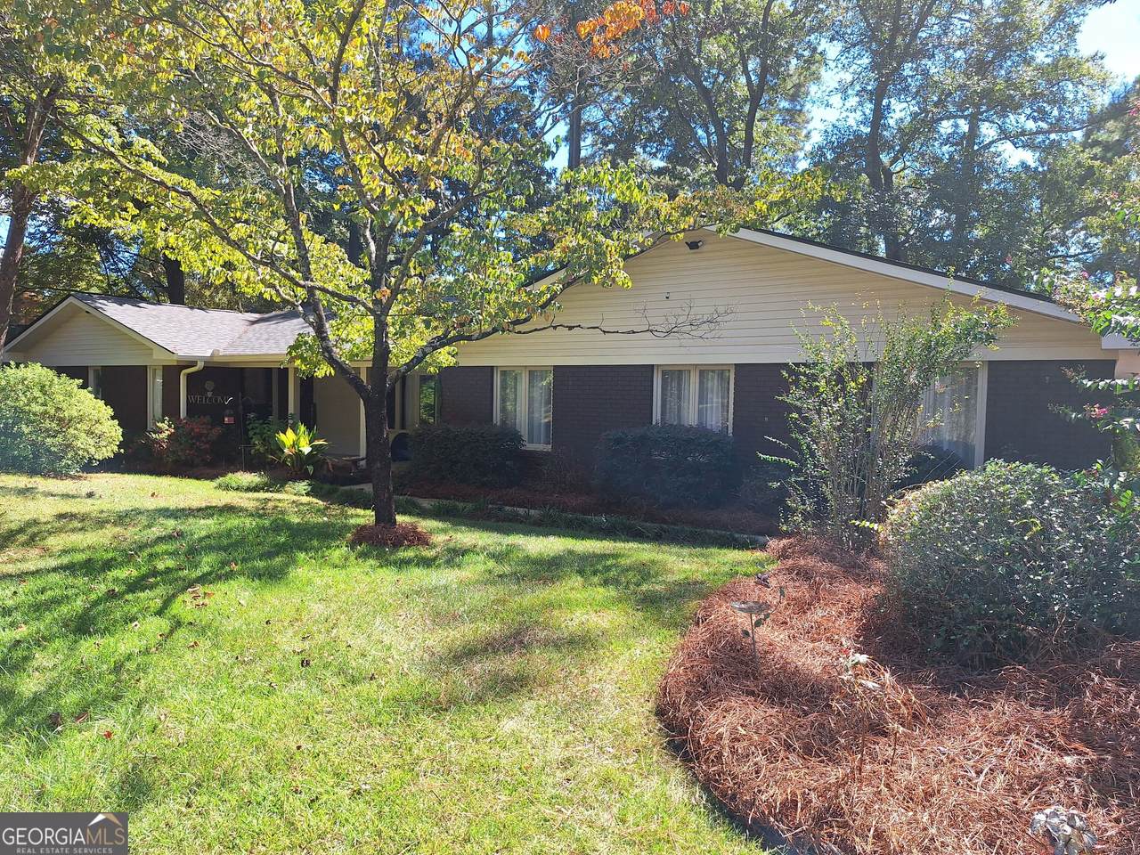 210 Channing Trail - Photo 1