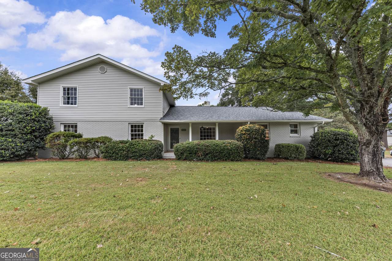 1121 Ward Road - Photo 1