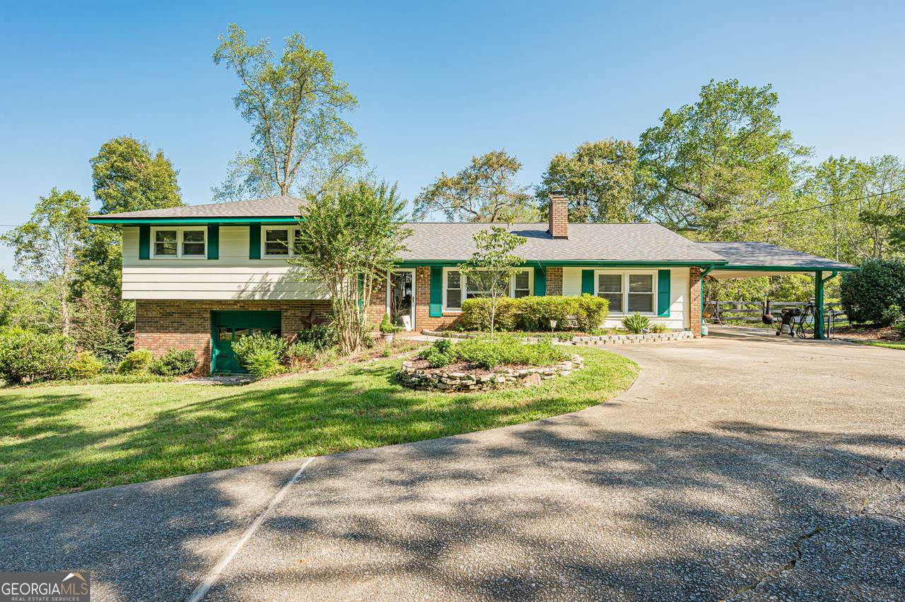 1276 Howell - Photo 1