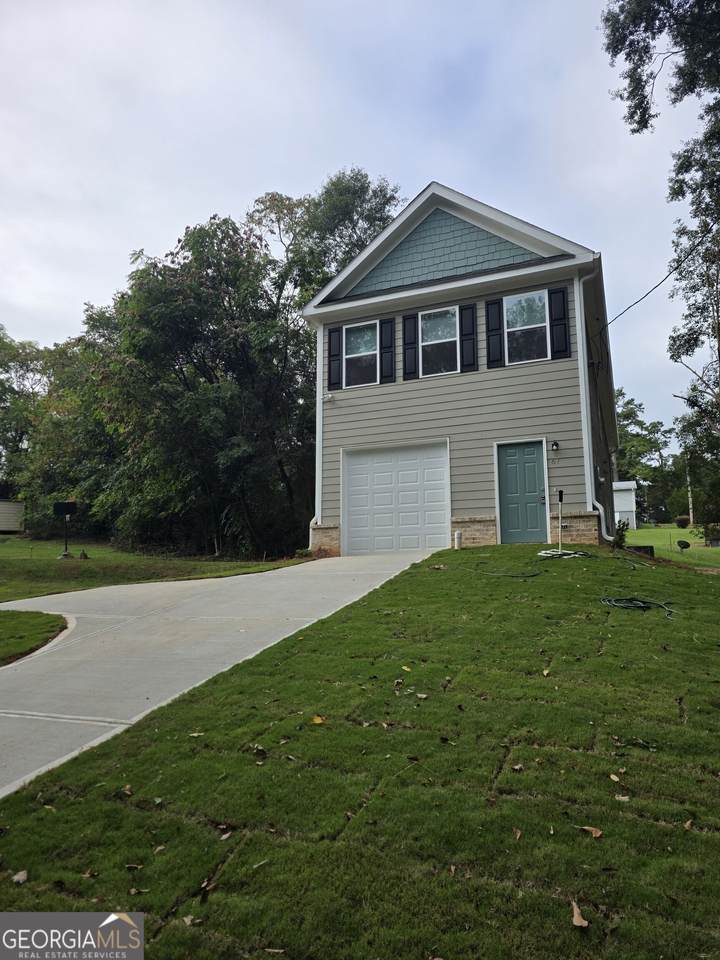 67 Woodbine Street - Photo 1