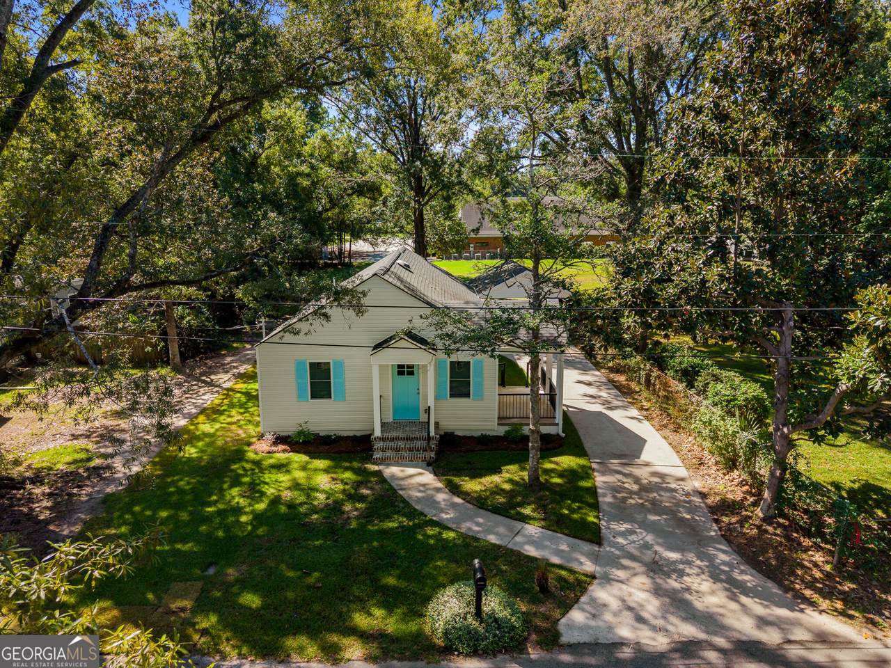 227 Chatham Avenue - Photo 1