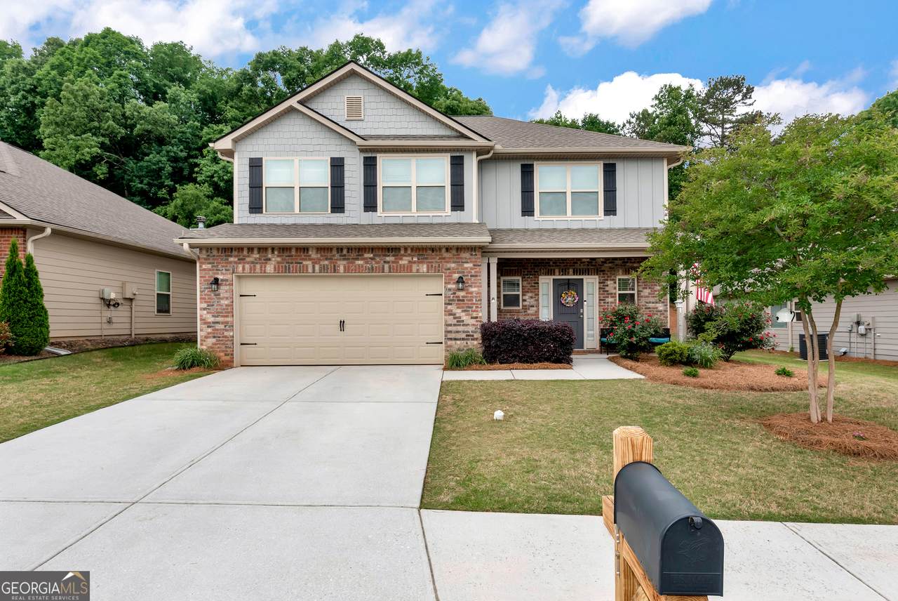 447 Brooks Village Drive - Photo 1