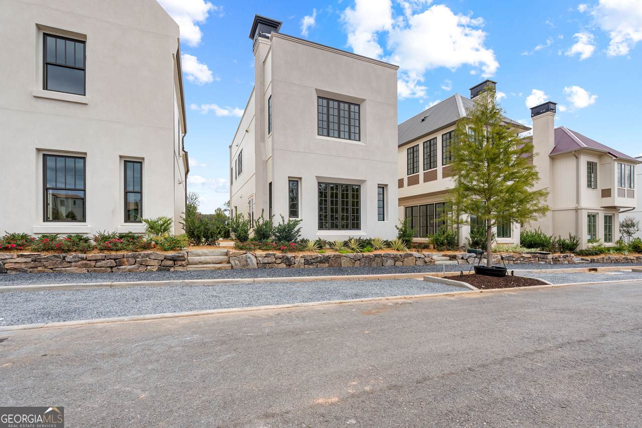 290 Central Avenue - Photo 1