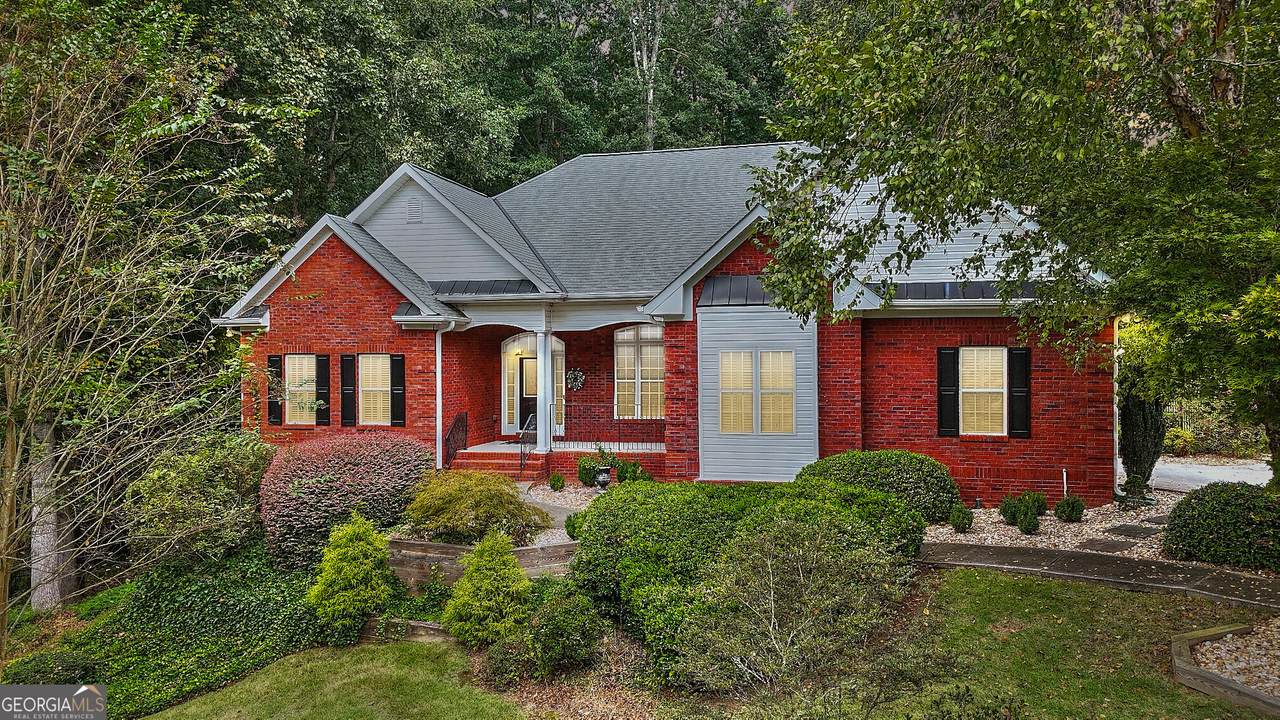 1821 Wesleyan Lane - Photo 1