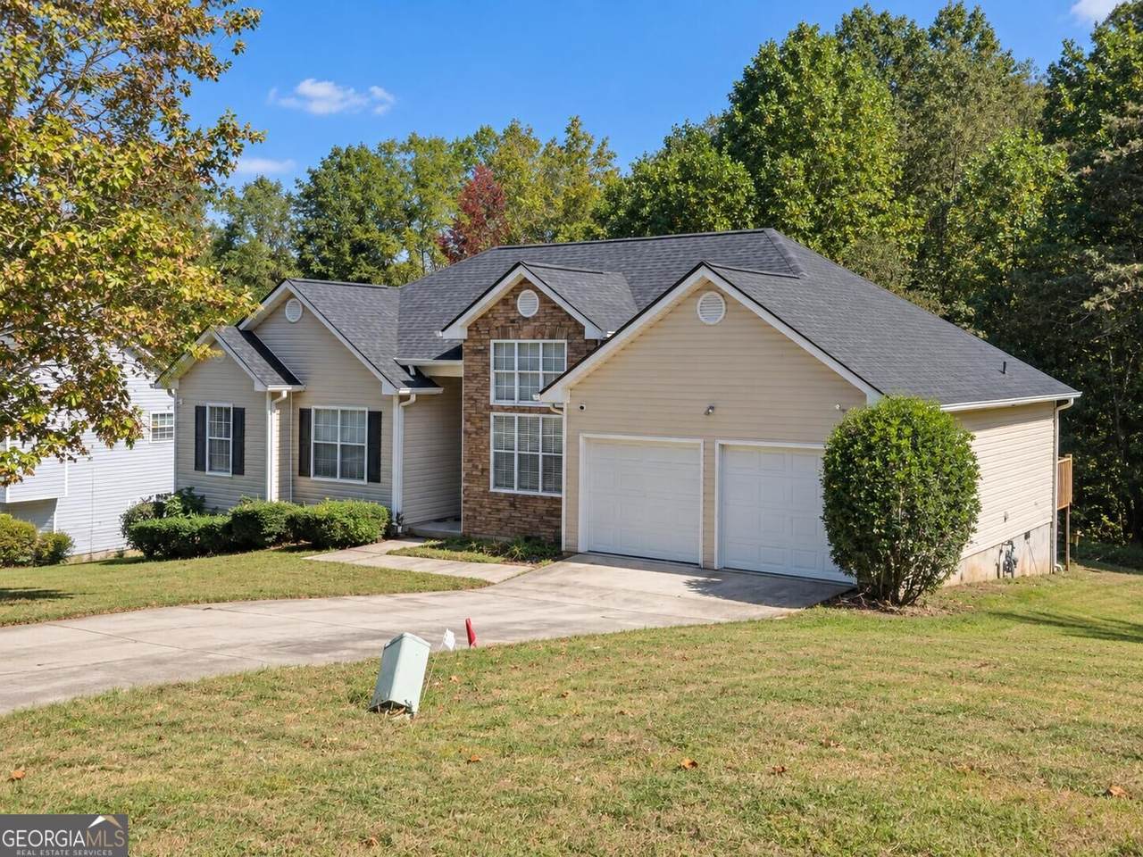 10944 Knotty Pine Place - Photo 1