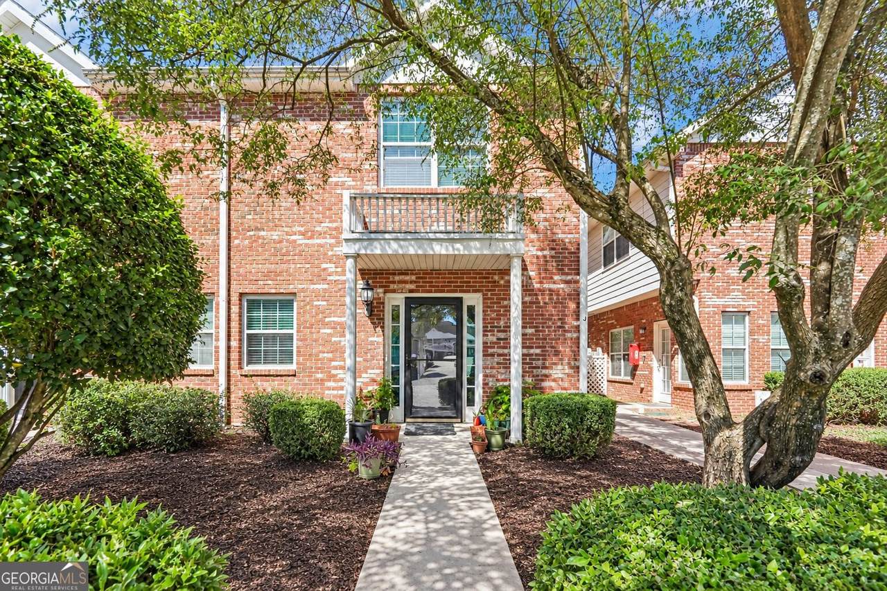 74 Intown Place - Photo 1