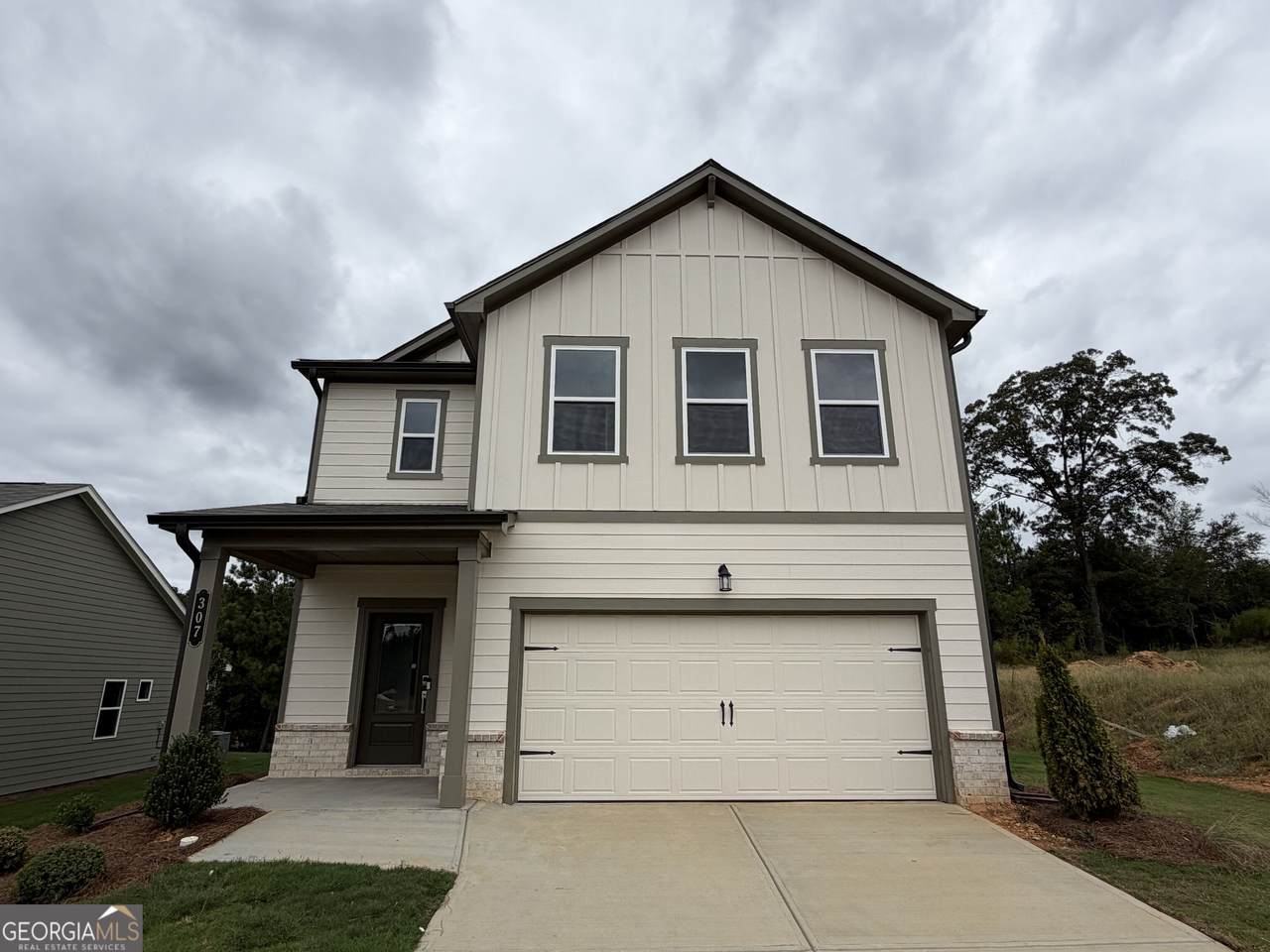 307 Remford Way - Photo 1