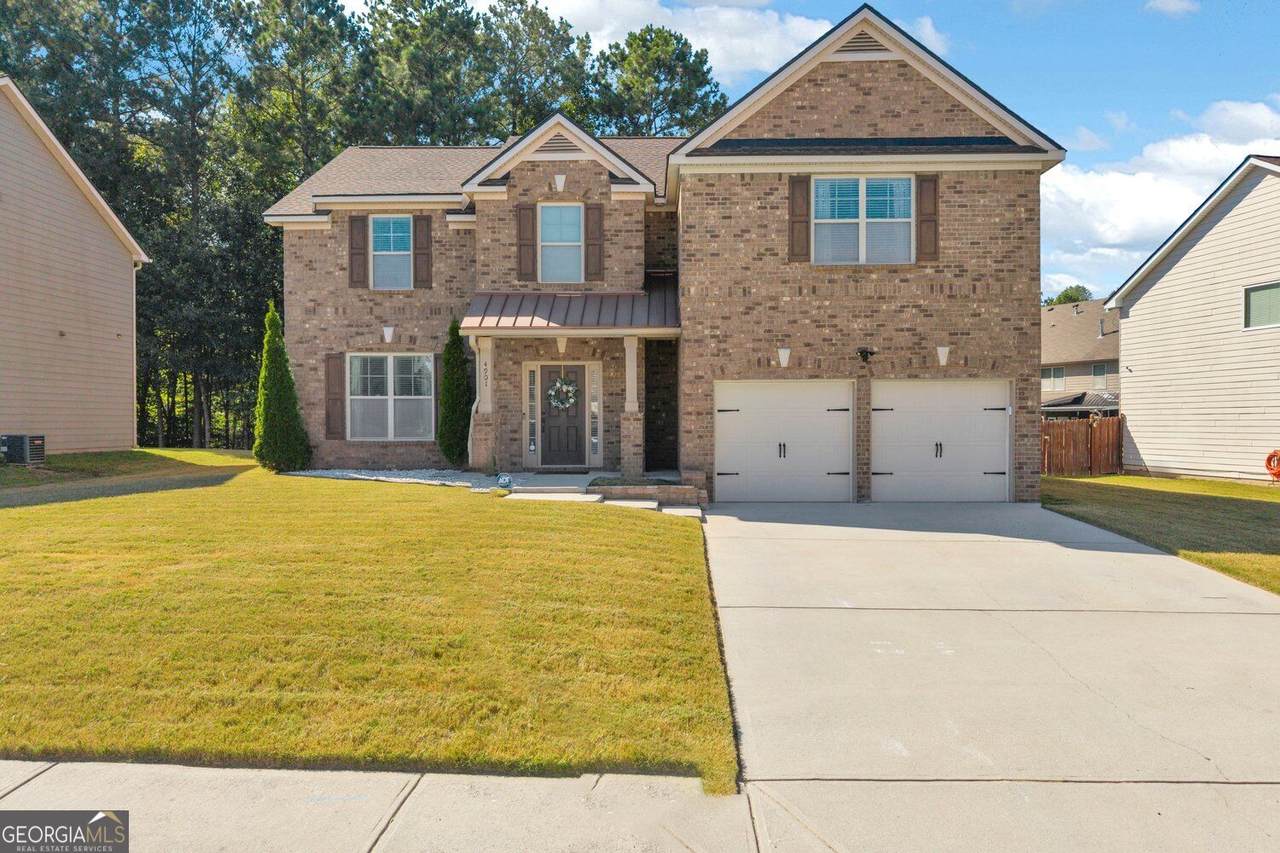 4901 Locherby Drive - Photo 1