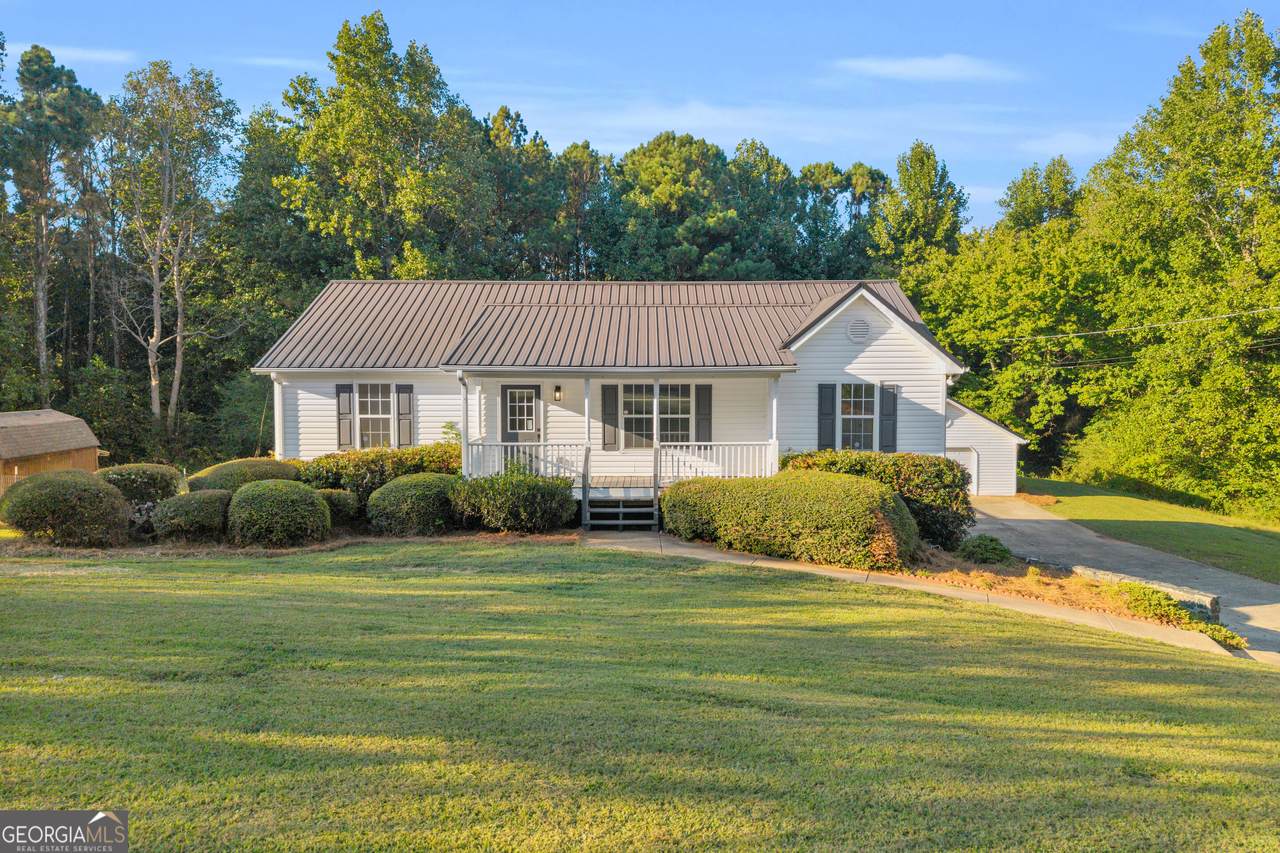 284 Hobson Drive - Photo 1