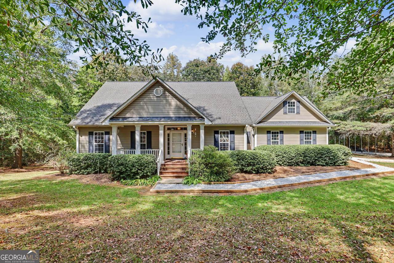 830 Lord Fleming Road - Photo 1