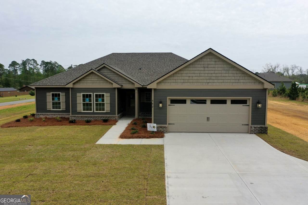 982 Mccranie Drive - Photo 1