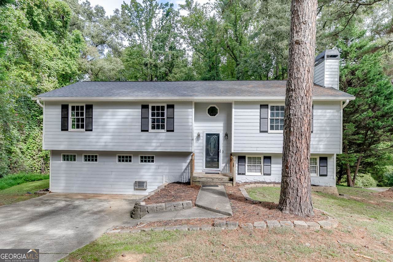 6211 Laurel Wood Trail - Photo 1