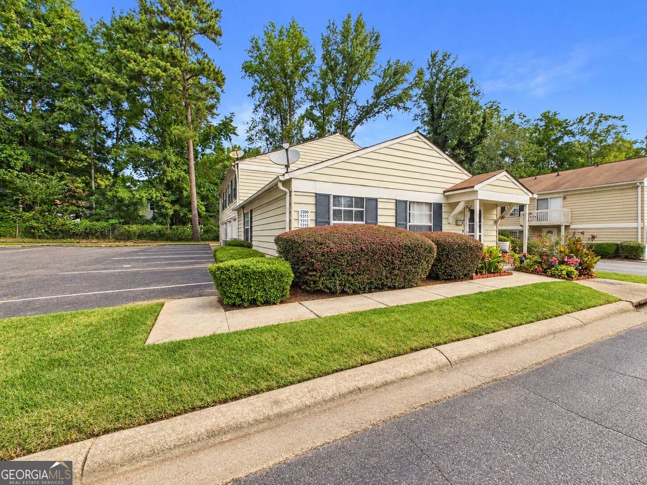 1315 Old Coach Road - Photo 1