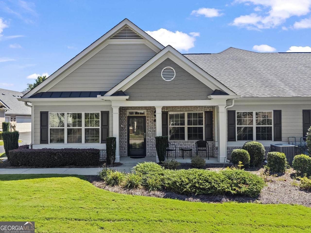 227 Orchards Circle - Photo 1